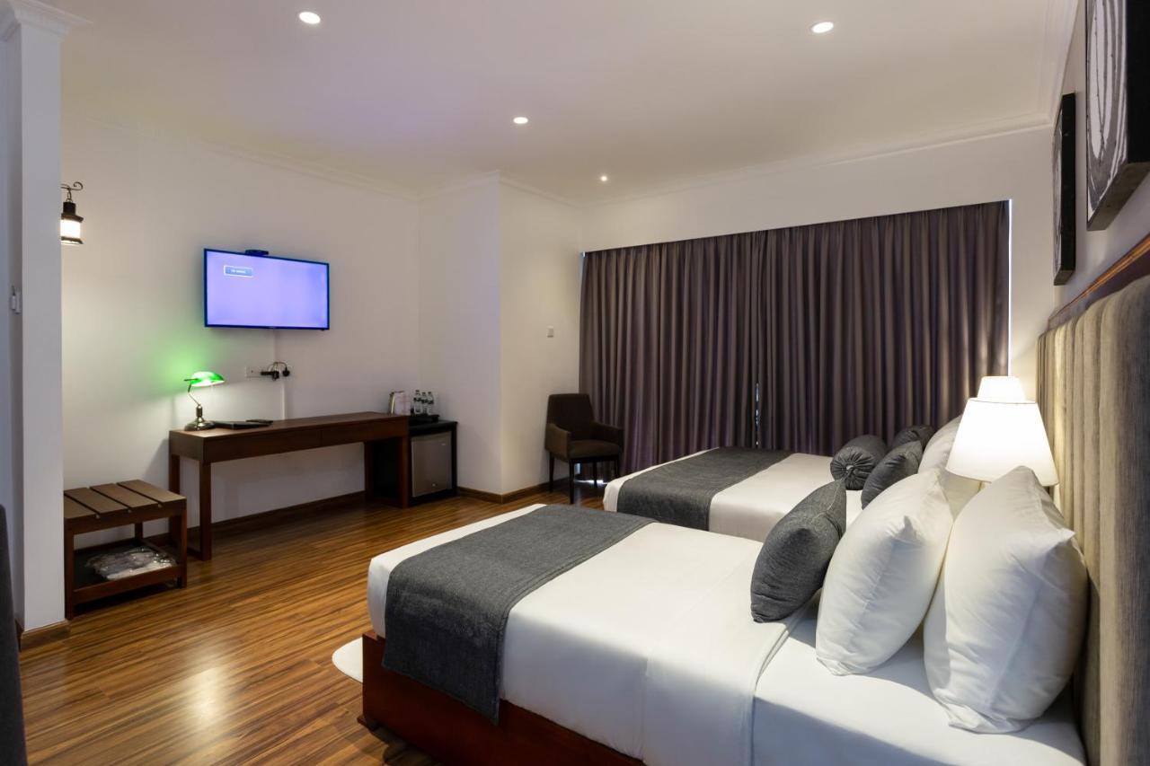 Hotel Grand Turf Nuwara Eliya Extérieur photo